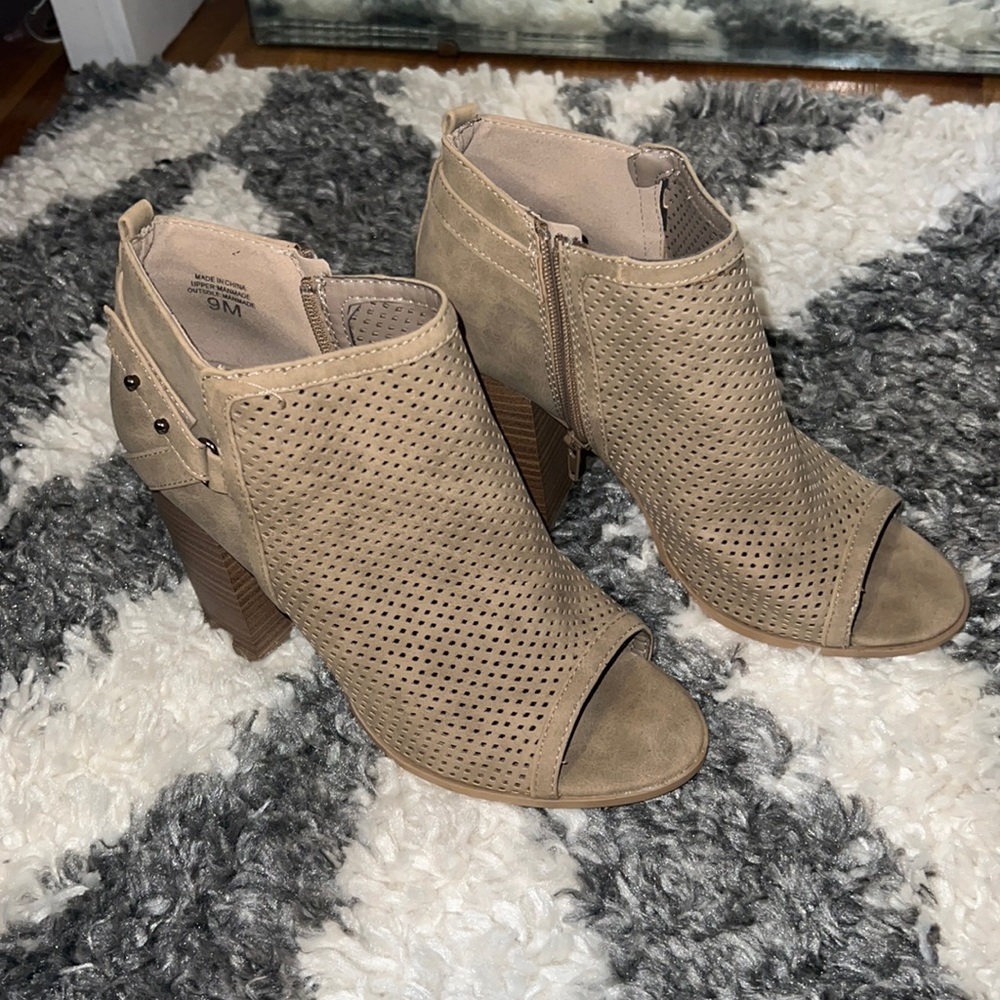 Open Toed High Heels